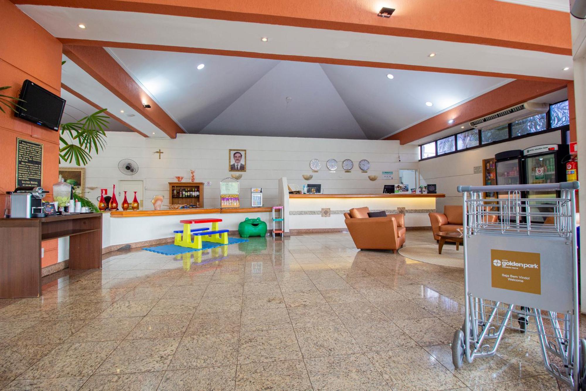 Hotel Golden Park Ribeirao Preto By Nacional Inn エクステリア 写真