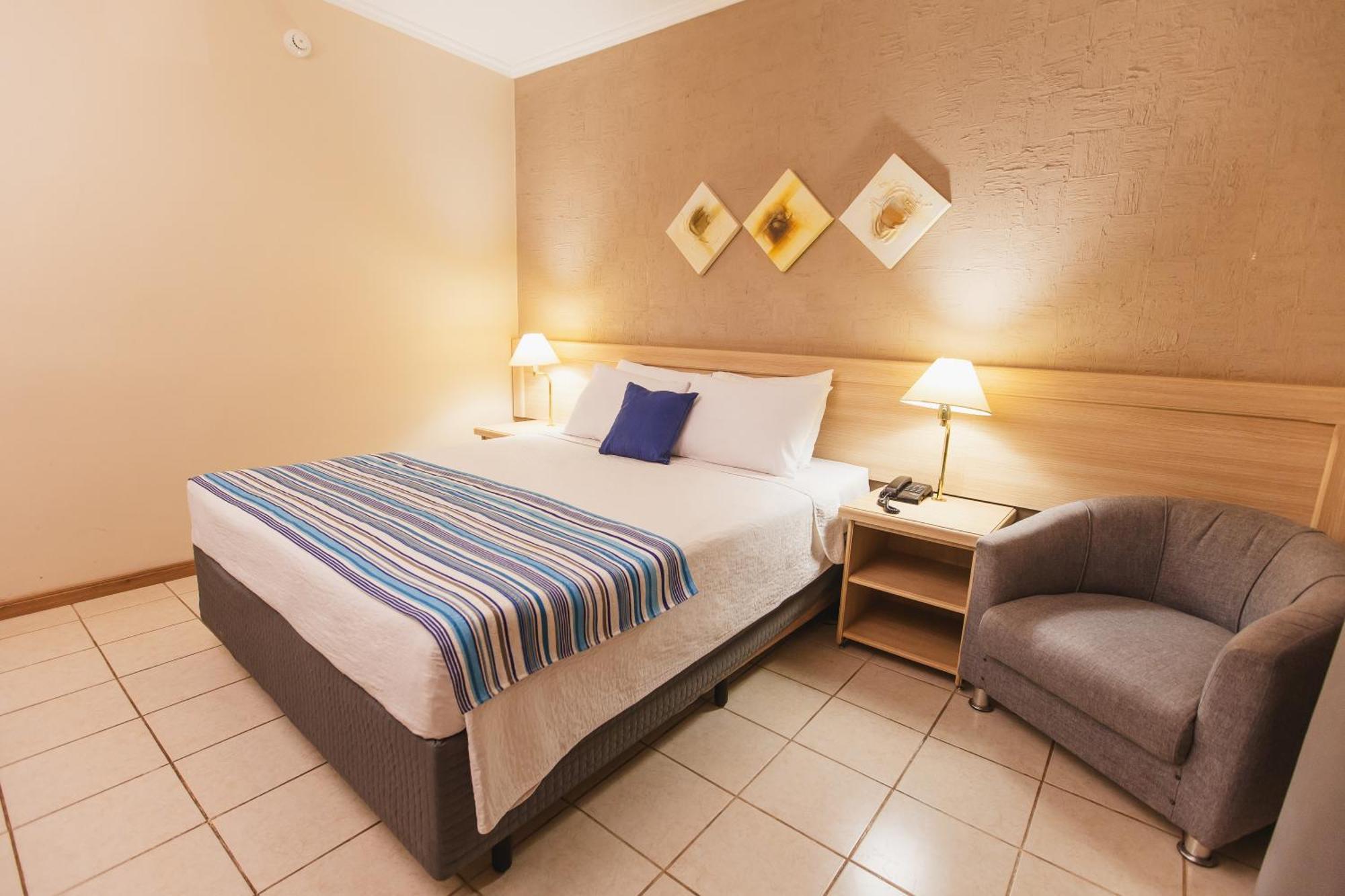 Hotel Golden Park Ribeirao Preto By Nacional Inn エクステリア 写真